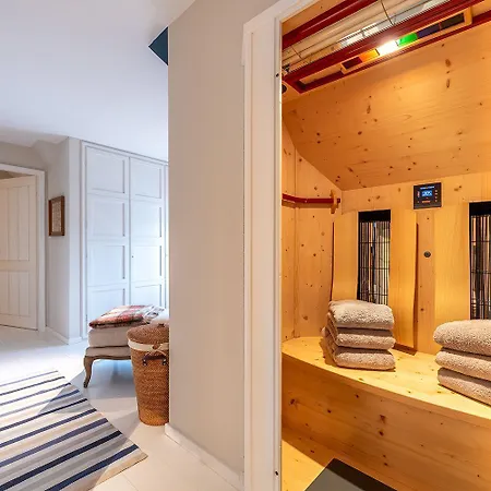 Kommandeur Haus - Ihr Traumferienhaus In * Ниблум
