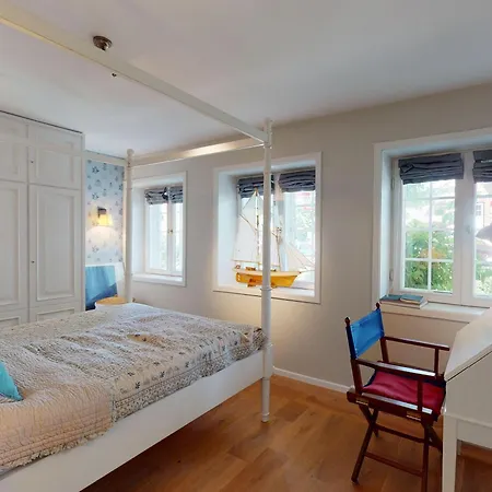 Das-kommandeur-haus-ihr-familien-ferienhaus-in-nieblum-auf-foehr Nieblum